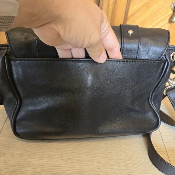 Guess By Marciano - Leather Saddlebag Clutch / Crossover - Picture 6 of 14